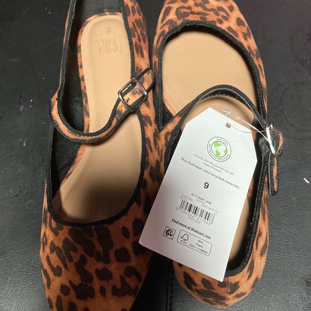 Time and Tru Women's Animal Print Mary Jane Flats - Picture 6 of 9